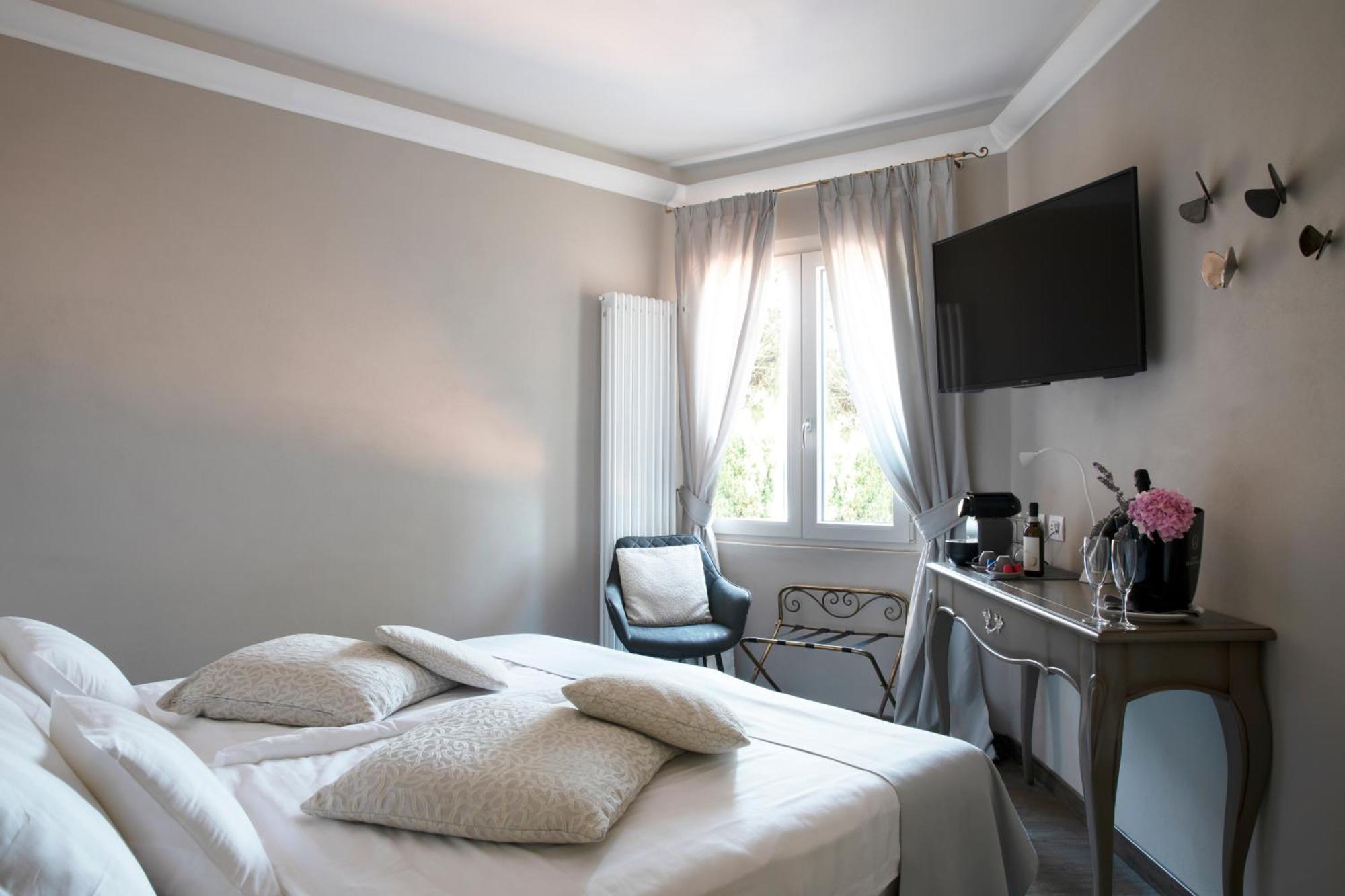 Relais Villa Porta ลุยโน ภายนอก รูปภาพ